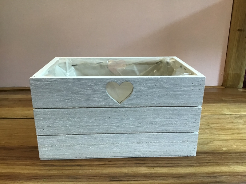 Spring wooden trough with heart