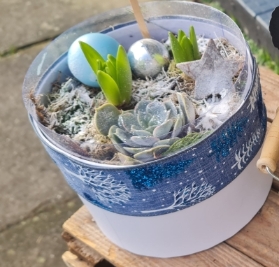 Blue and white planter